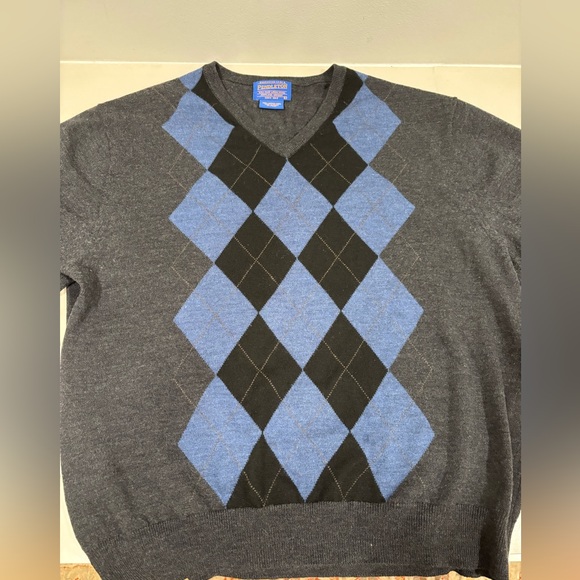Pendleton Mens Argyle Wool V-Neck Sweater Blue Charcoal Gray Large - Picture 2 of 9